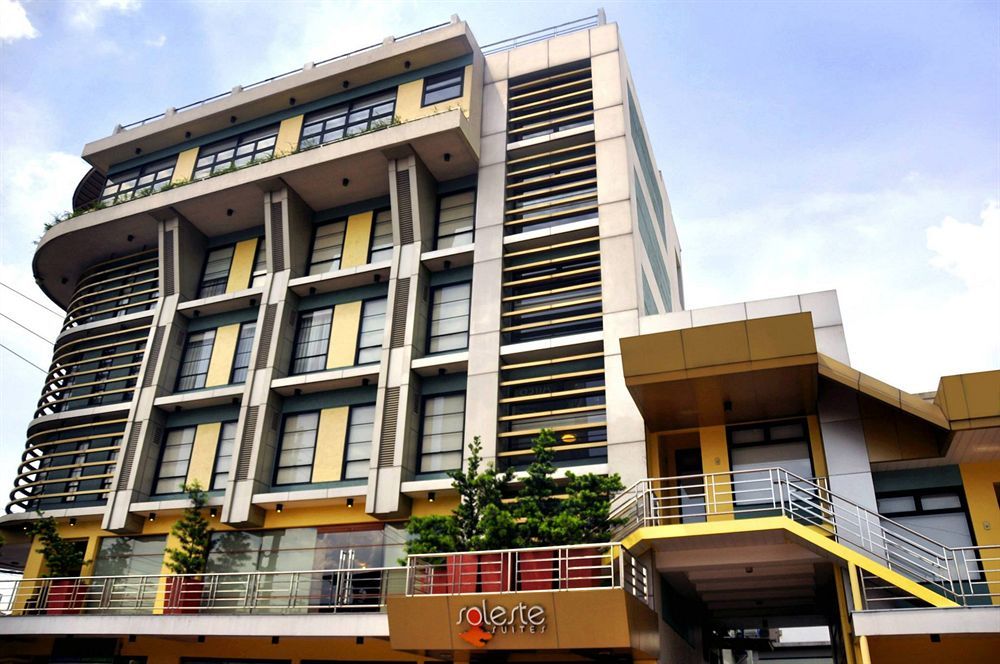 Soleste Suites Quezon City Bagian luar foto