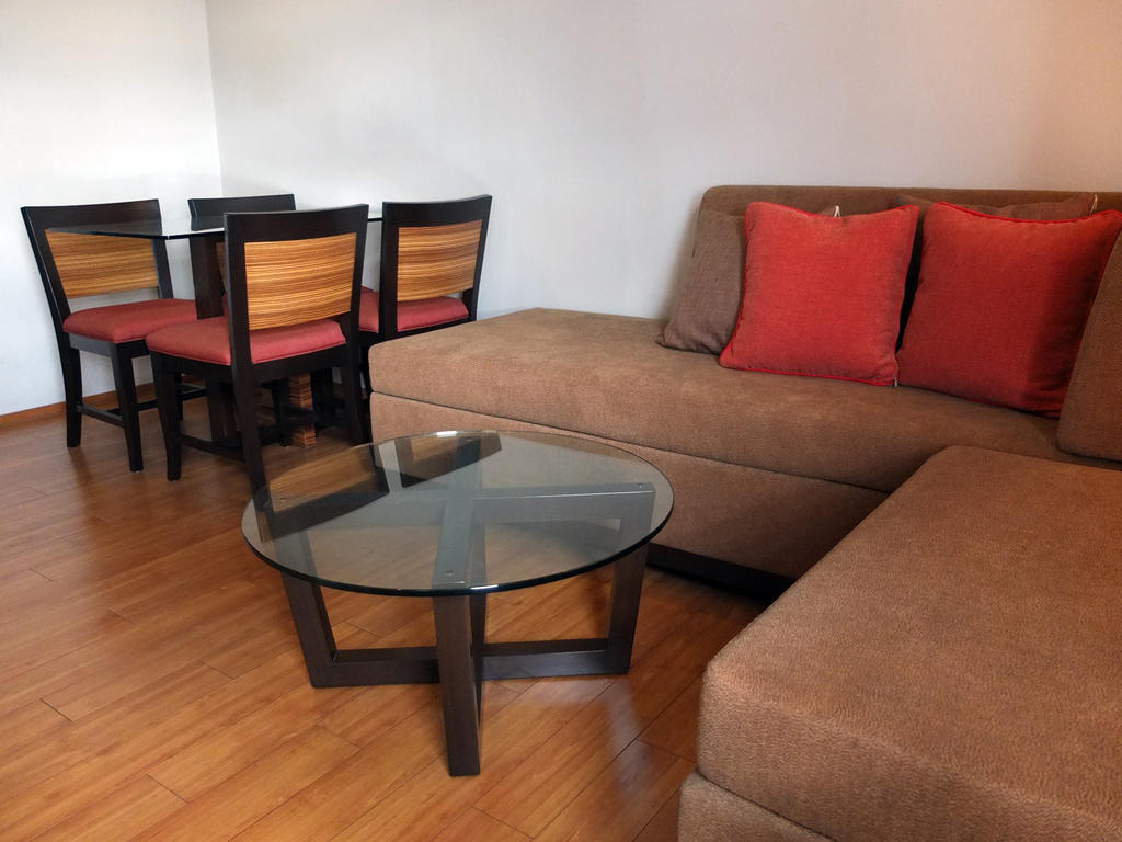 Soleste Suites Quezon City Bagian luar foto