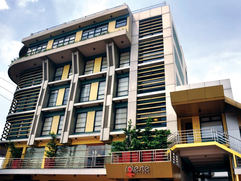 Soleste Suites Quezon City Bagian luar foto